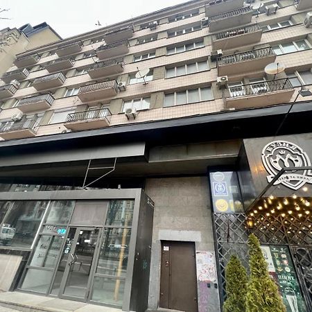 Apartments Near Arena City Kiev Exterior foto